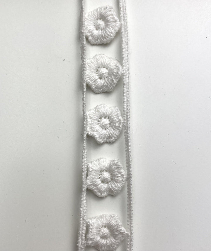 White Flowers Trim - FabricPlanet