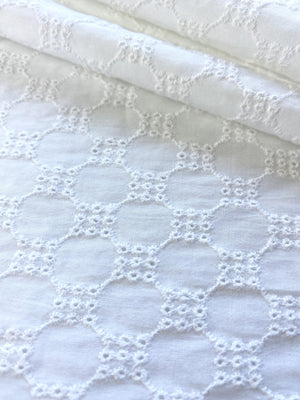 COTTON EYELET - FabricPlanet