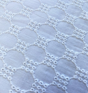 COTTON EYELET - FabricPlanet