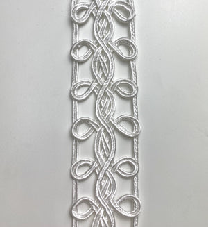 White Linked Trim - FabricPlanet